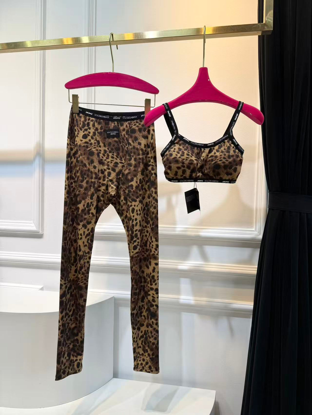 Leopard-print matching set-2