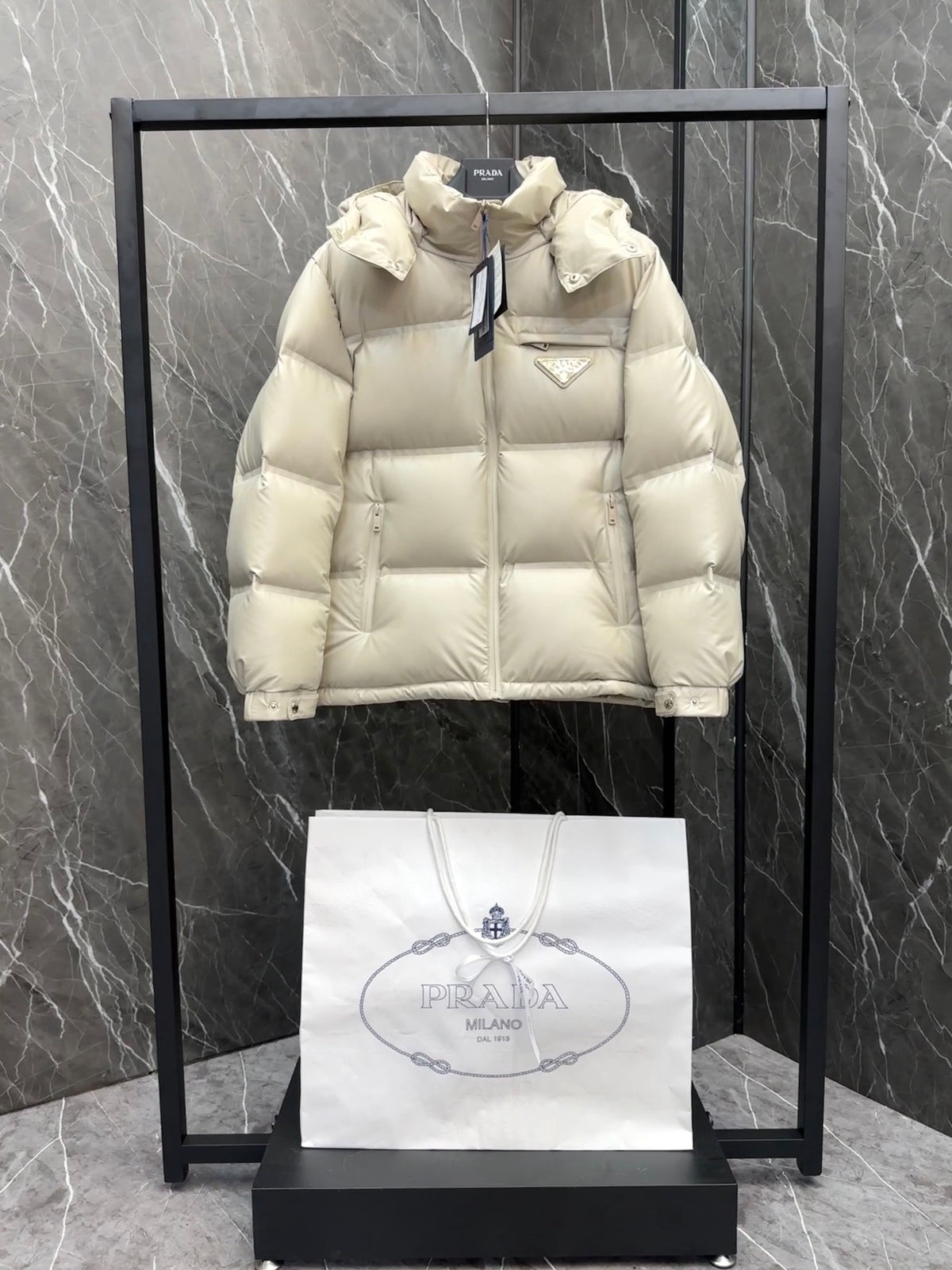 Classic down jacket-230910-69