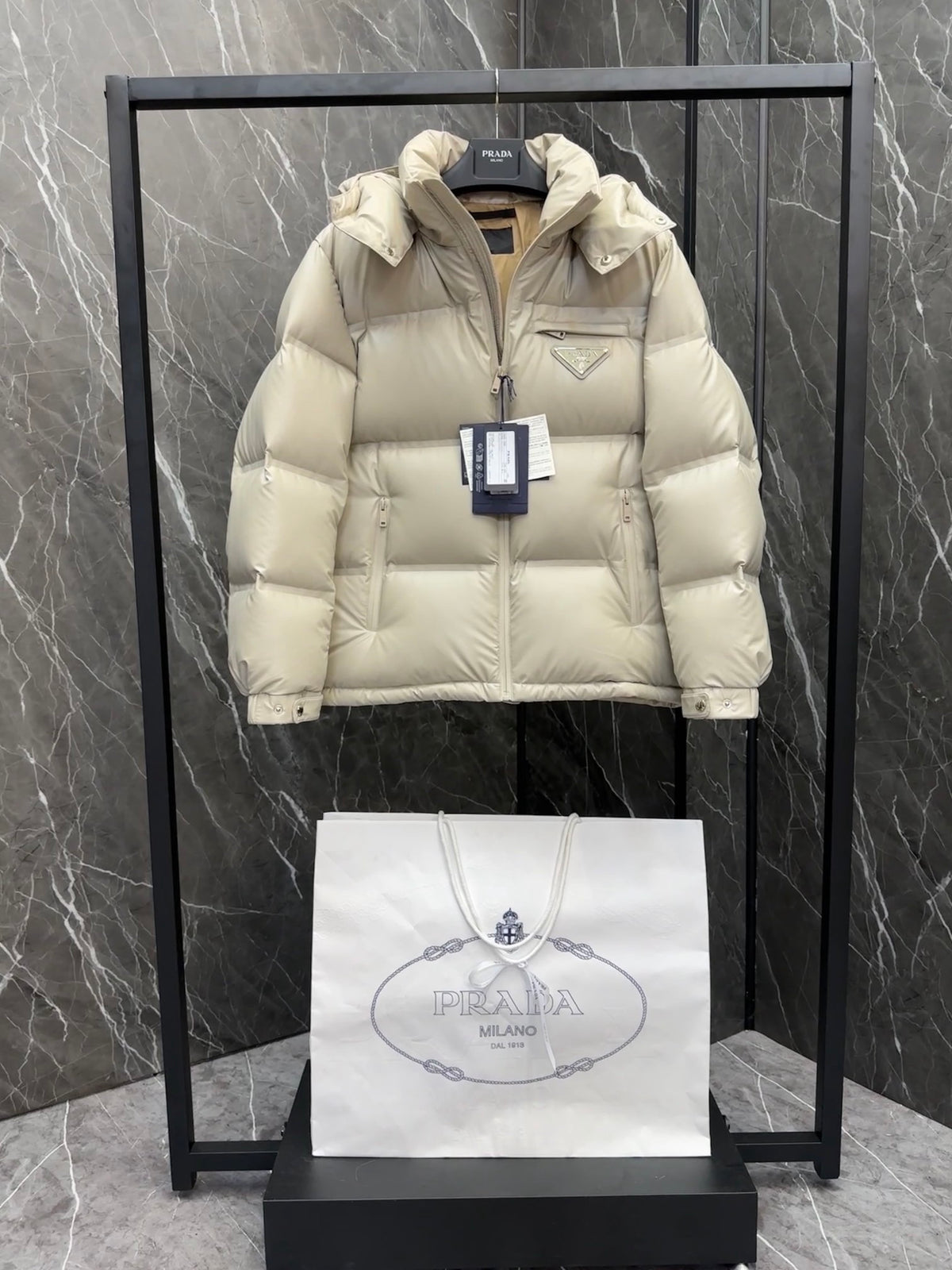 Classic down jacket-230910-69