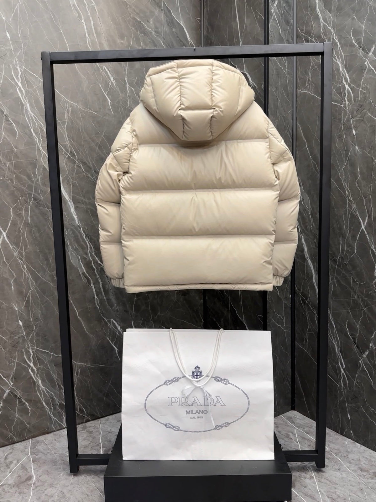 Classic down jacket-230910-69