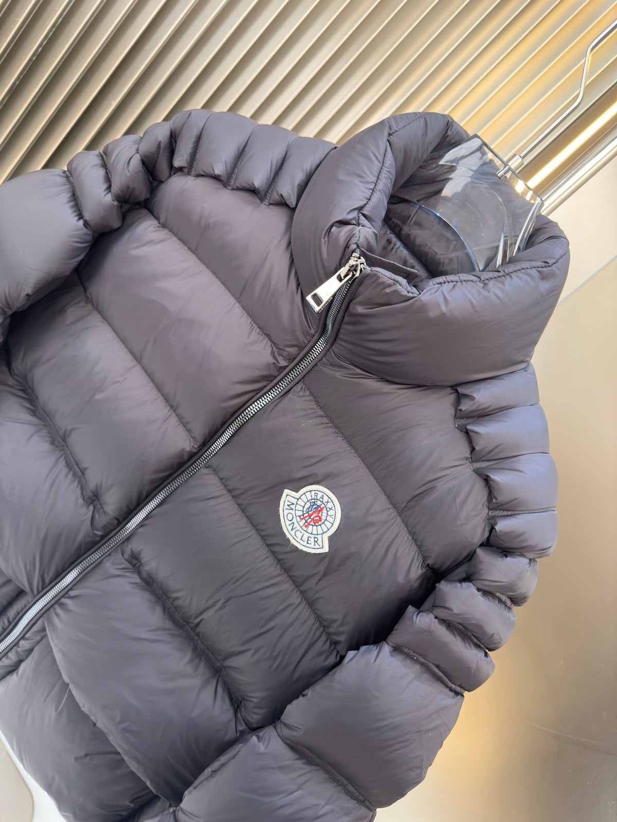 Classic down jacket-230910-57
