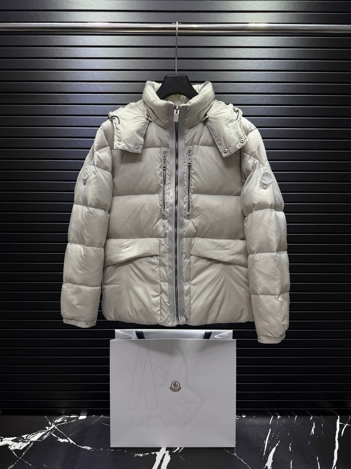 Classic down jacket-230910-71