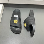 Fashionable Slippers-01