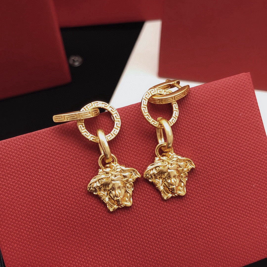 Fashionable drop earrings-4