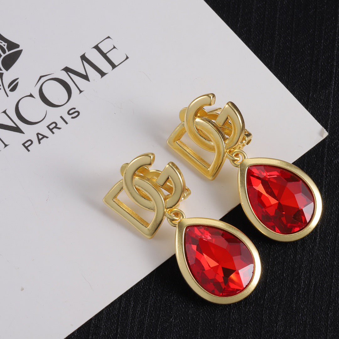 Fashionable drop earrings-7