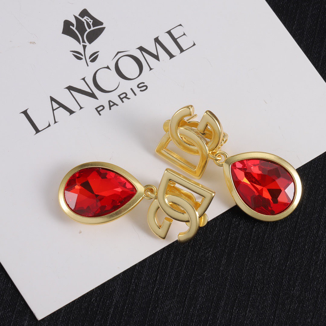 Fashionable drop earrings-7
