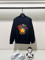 Classic Fit Hoodie-10044