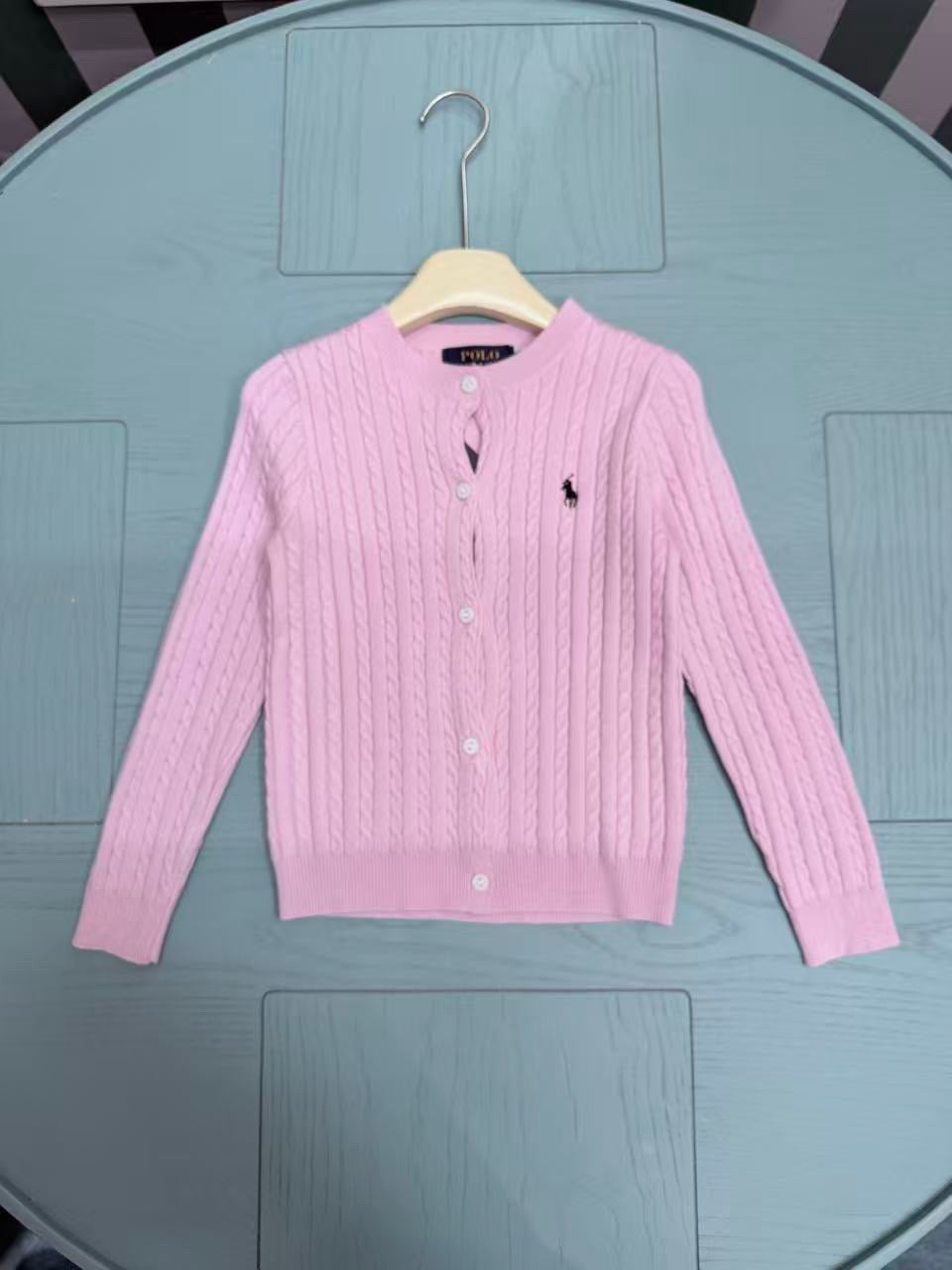 Classic Fashion Sweater-11001