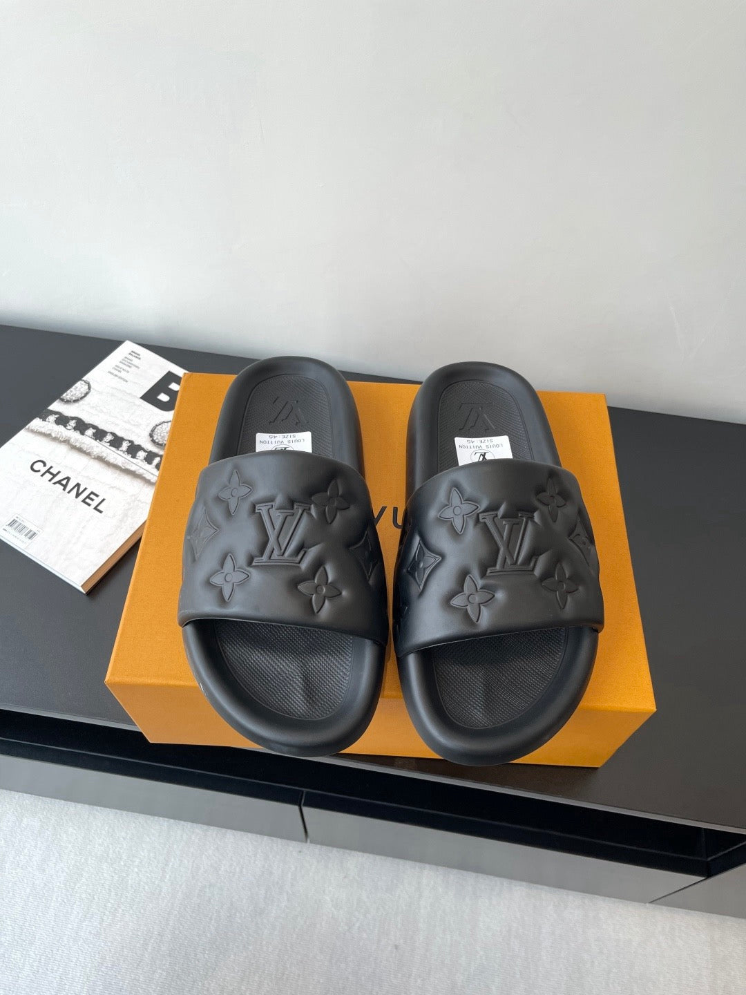 High-end women's slippers-3