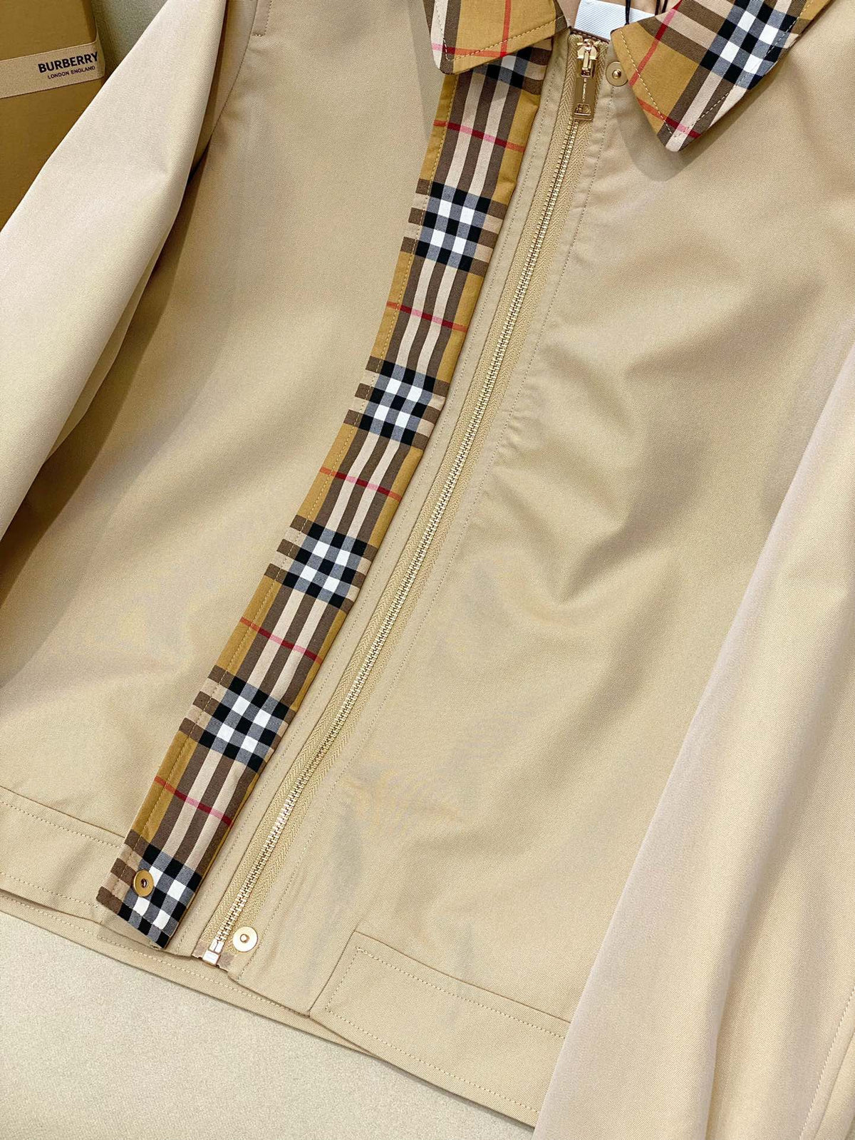 Classic jacket-230910-79