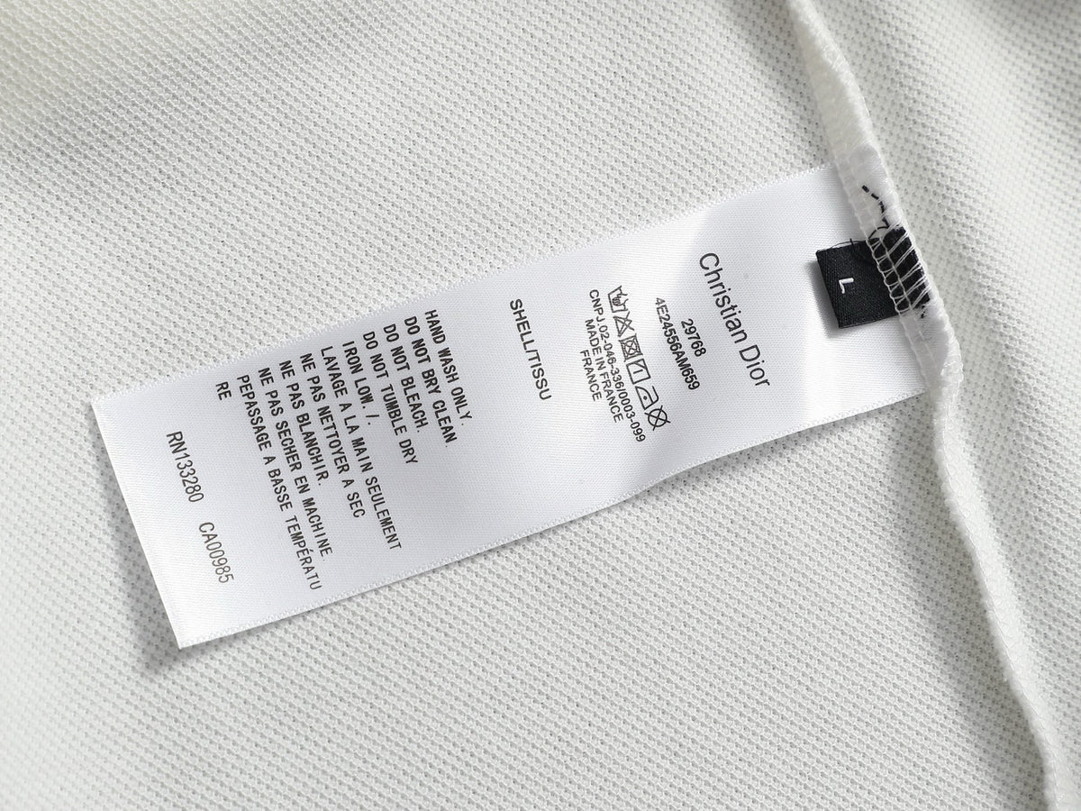 Classic T-shirt-200