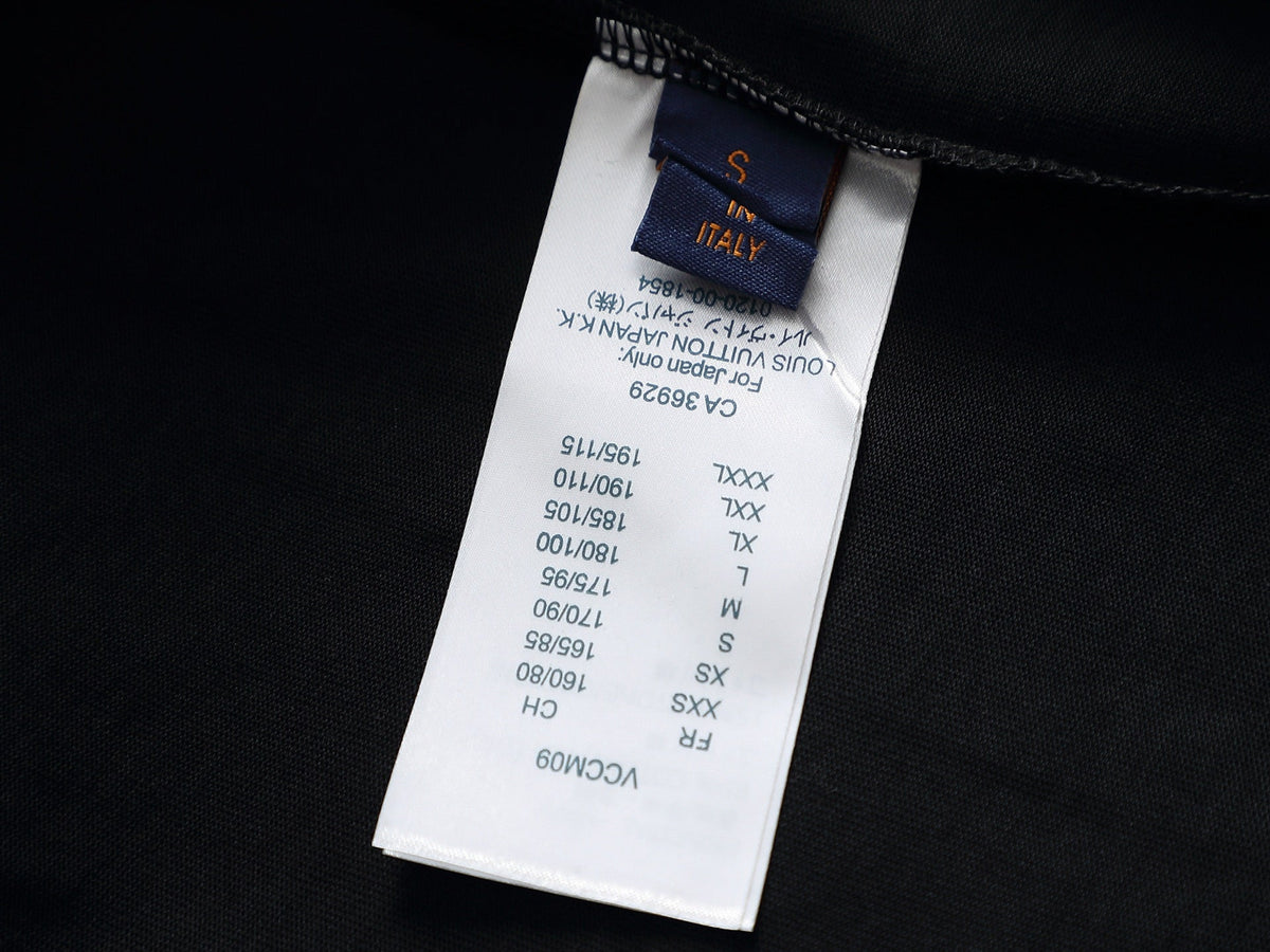 Classic T-shirt-240