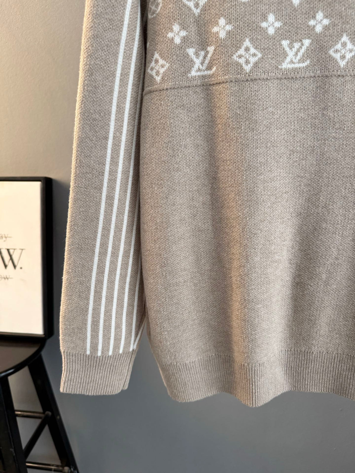 Classic Fashion Sweater-10003