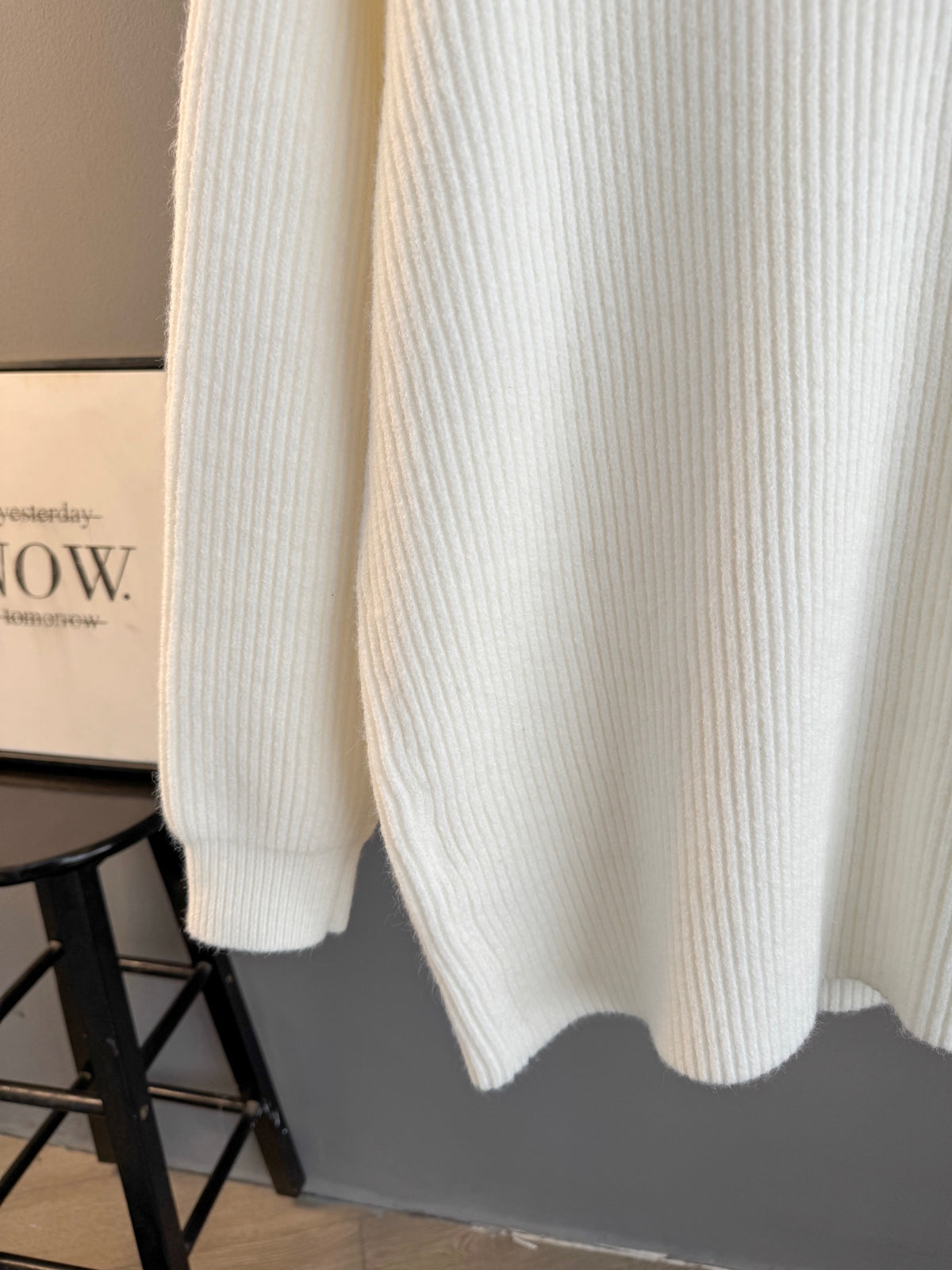 Classic Fashion Sweater-10004
