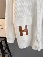 Classic Fashion Sweater-10004