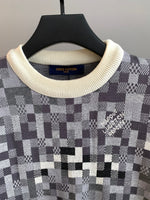 Classic Fashion Sweater-10006