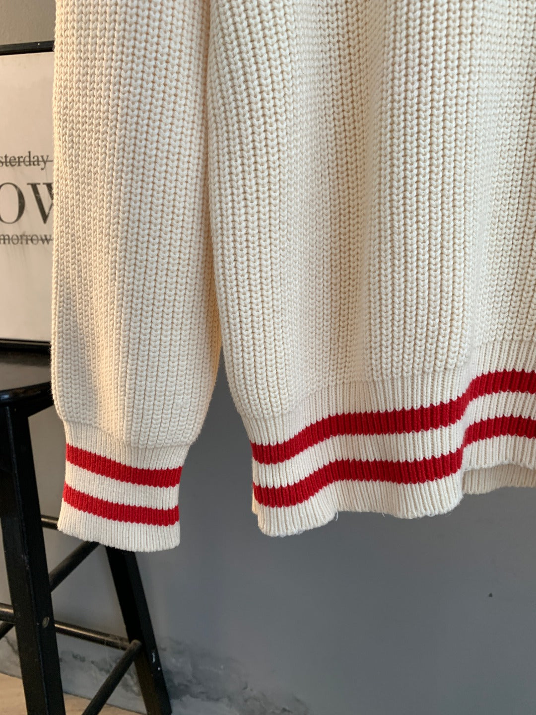 Classic Fashion Sweater-10009