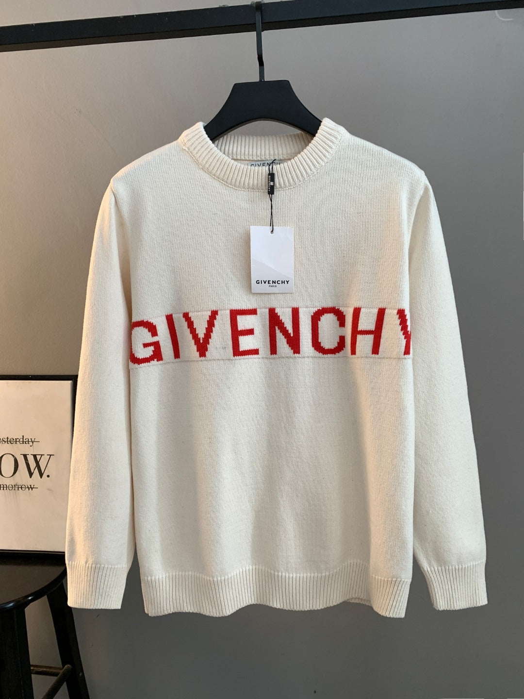 Classic Fashion Sweater-10014