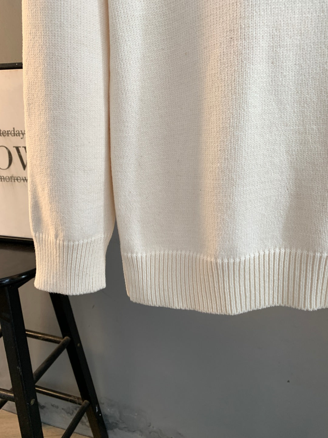 Classic Fashion Sweater-10014