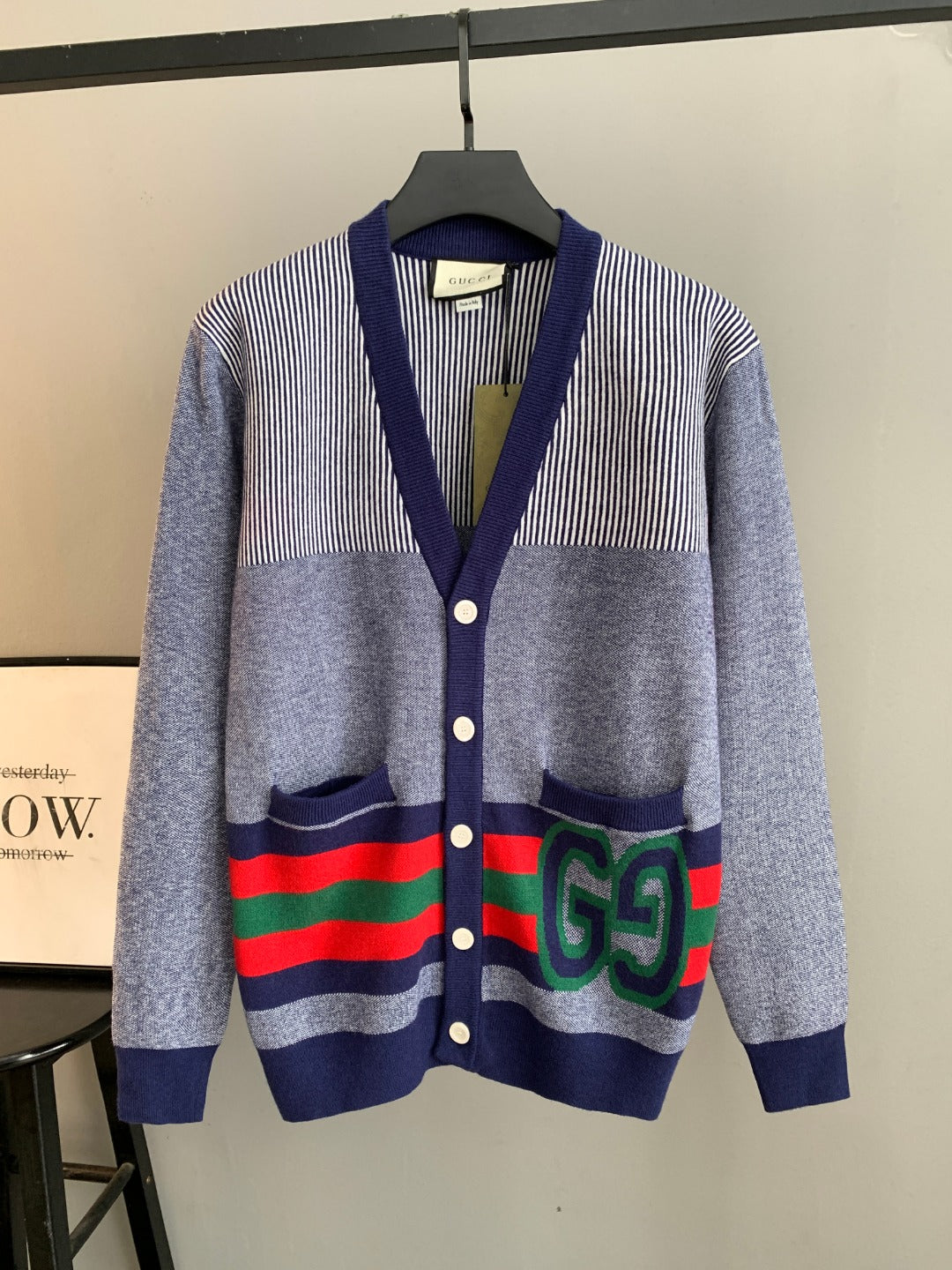 Classic Fashion Sweater-10016