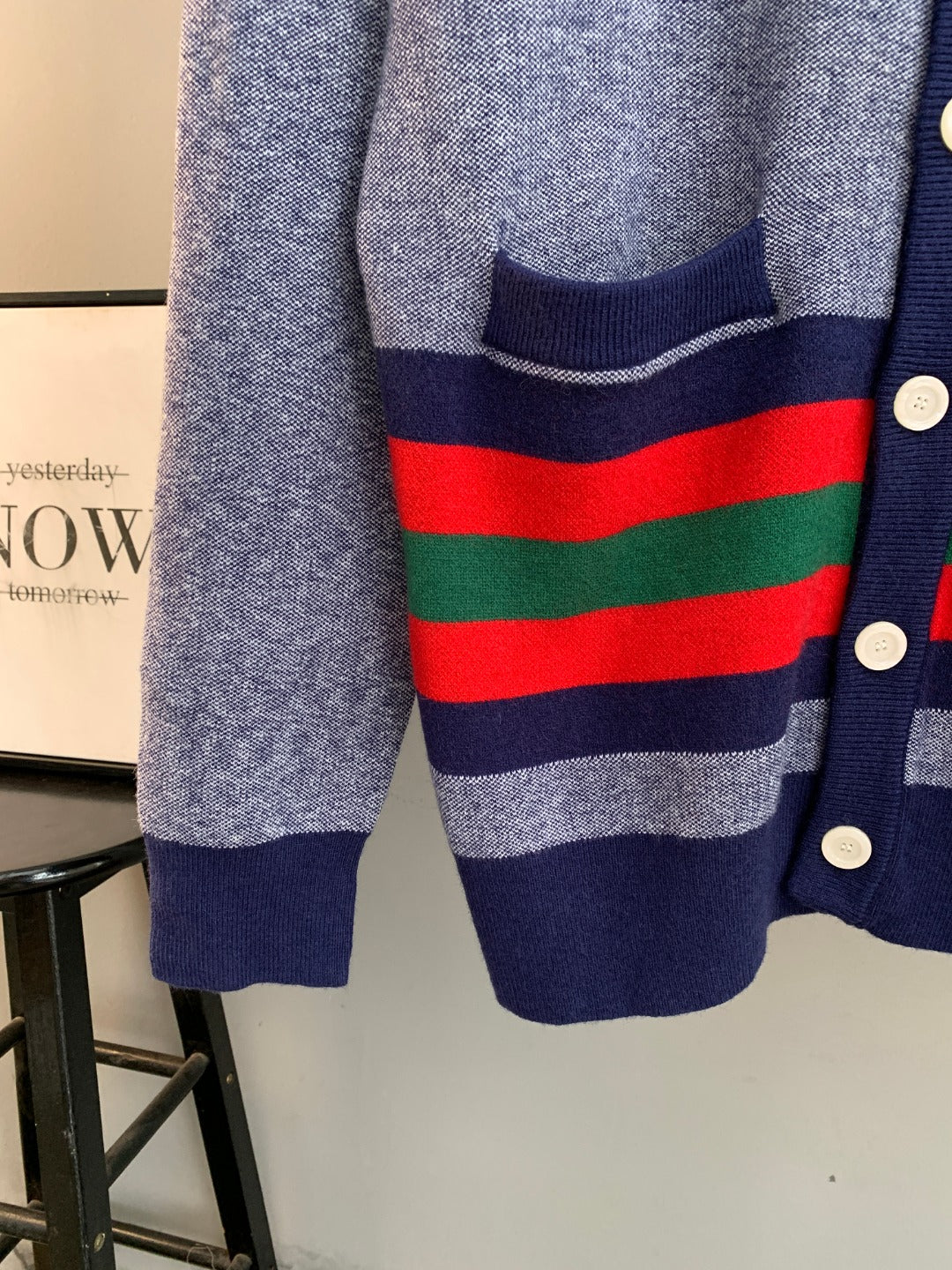 Classic Fashion Sweater-10016
