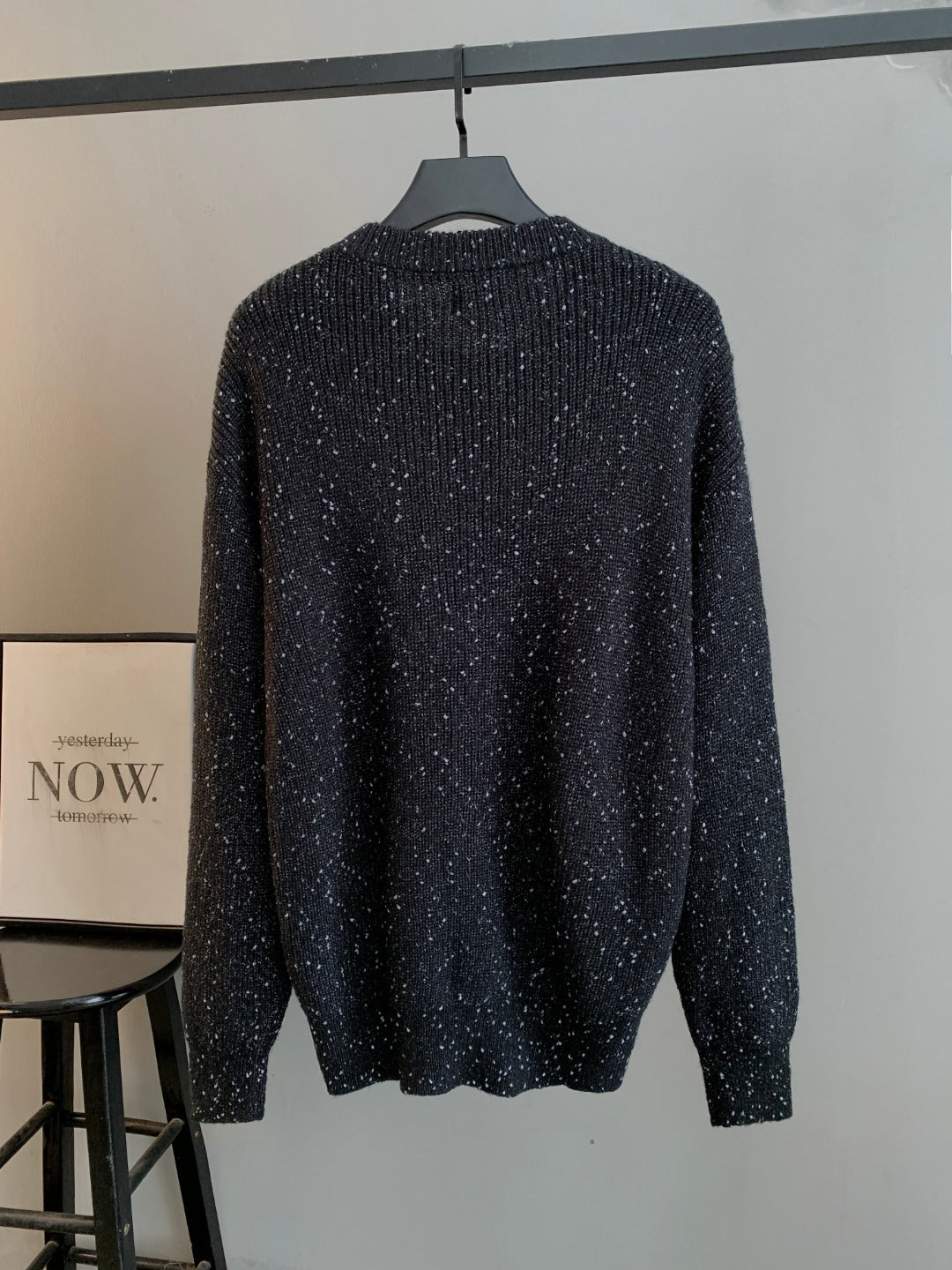 Classic Fashion Sweater-10020