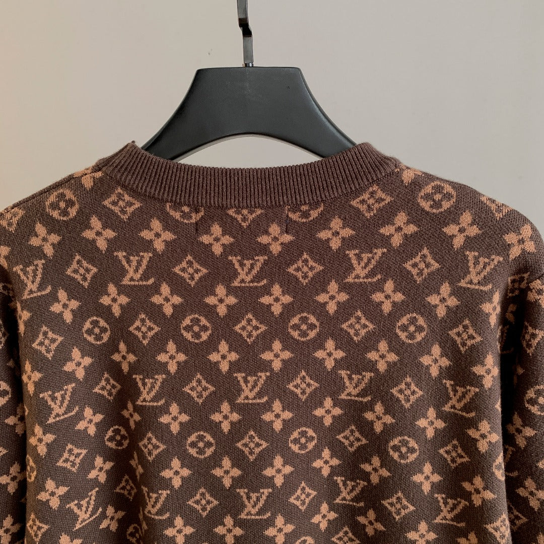 Classic Fashion Sweater-10027
