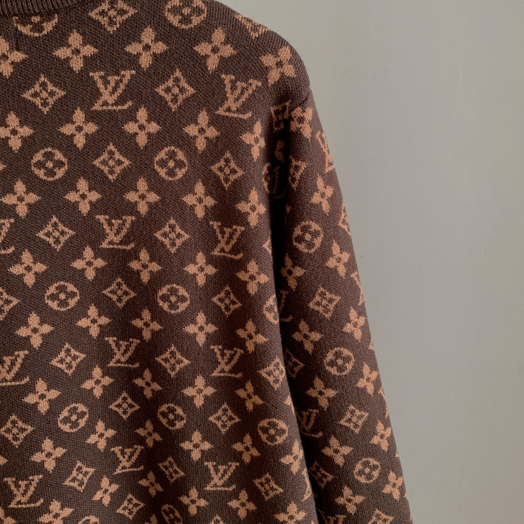 Classic Fashion Sweater-10027