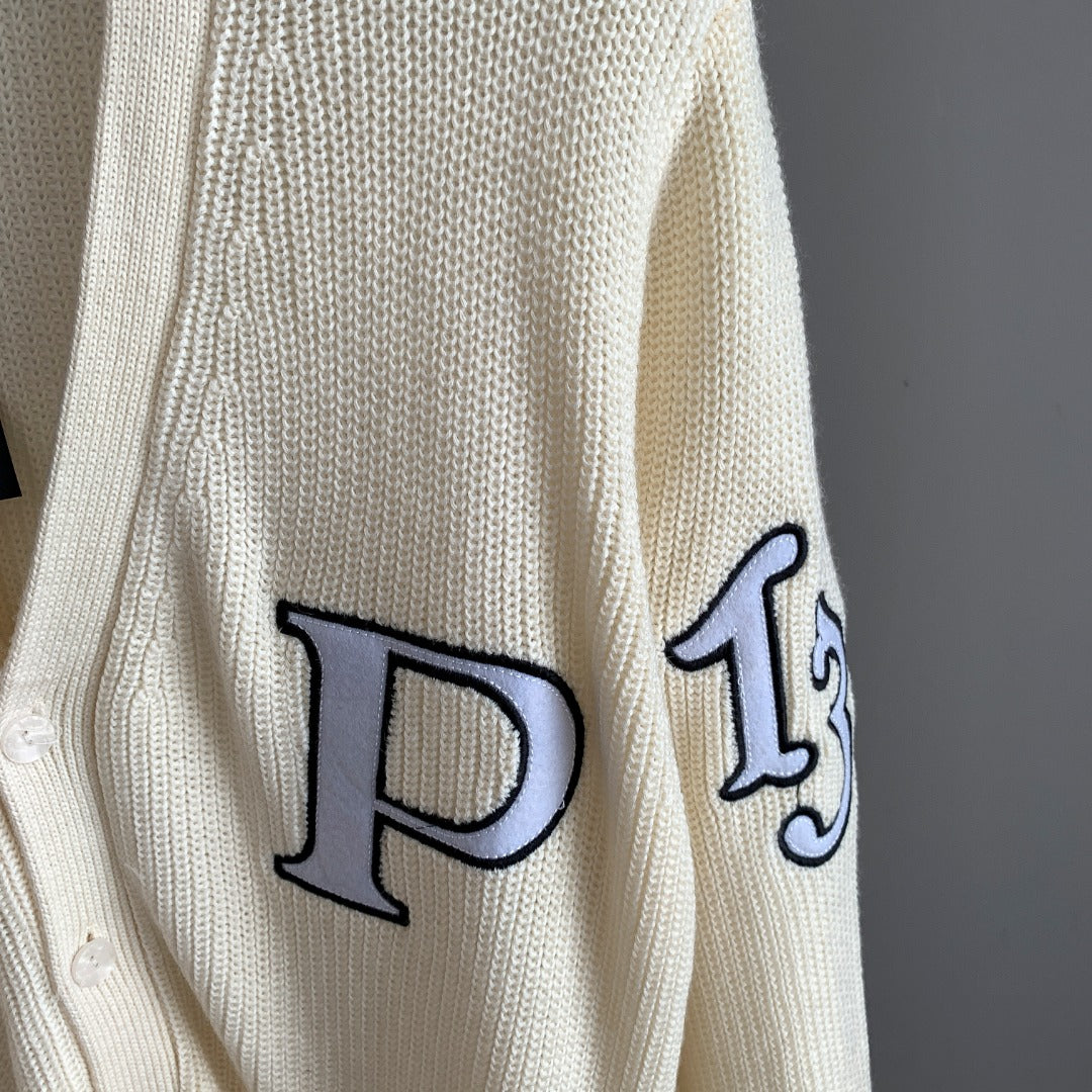 Classic Fashion Sweater-10031