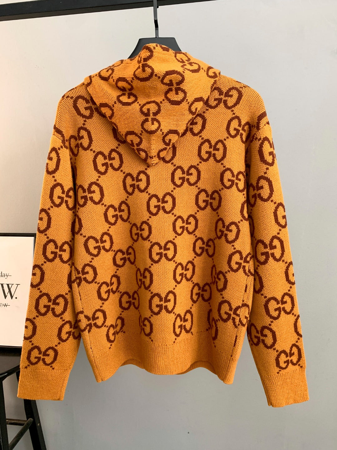 Classic Fashion Sweater-10038