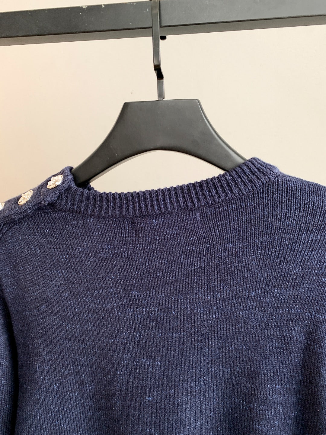 Classic Fashion Sweater-10046