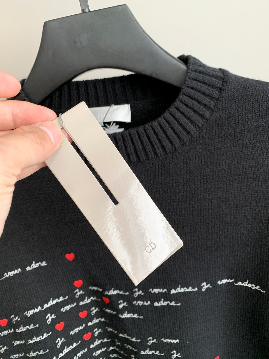 Classic Fashion Sweater-10047