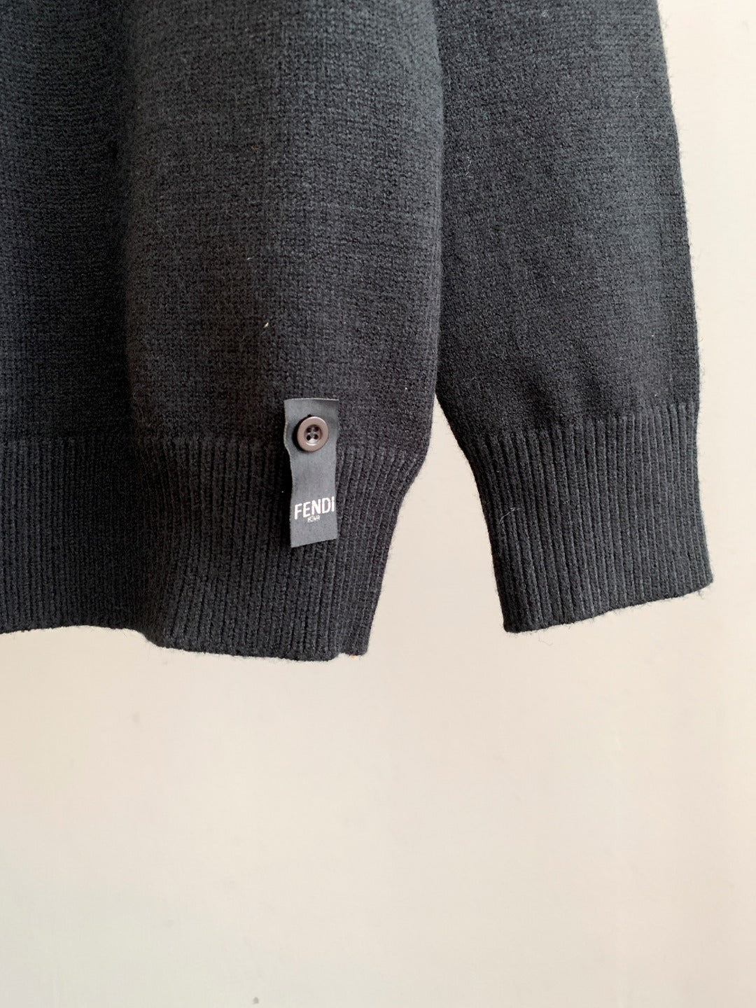 Classic Fashion Sweater-10049