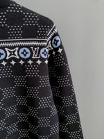 Classic Fashion Sweater-10056