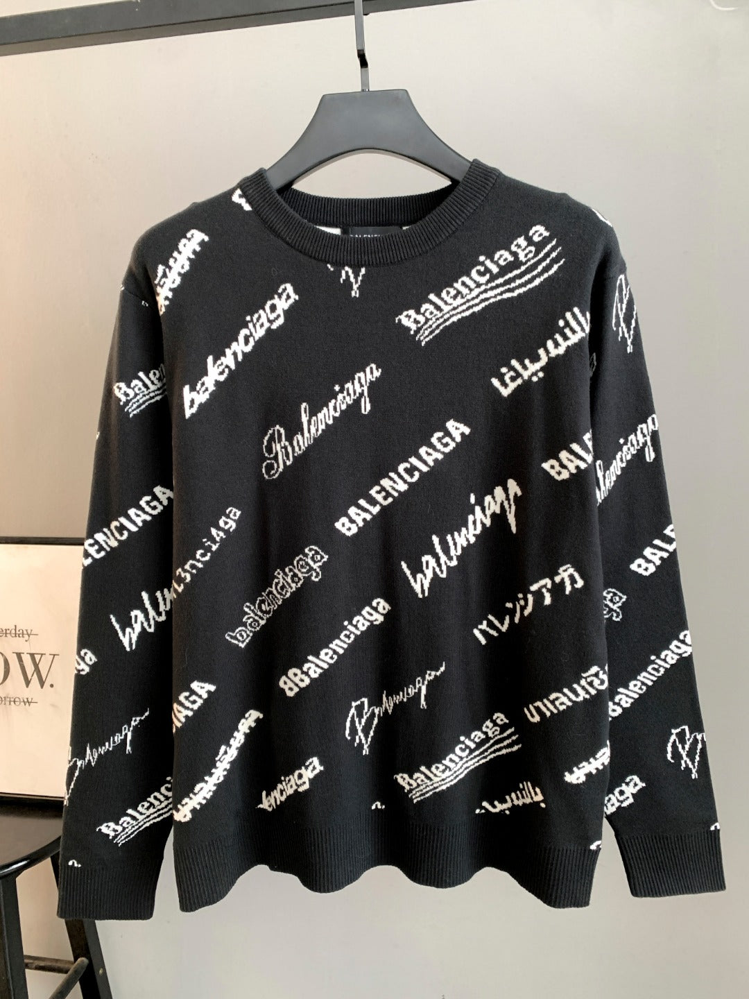 Classic Fashion Sweater-10059