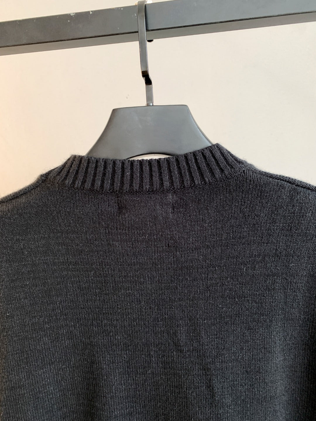 Classic Fashion Sweater-10066