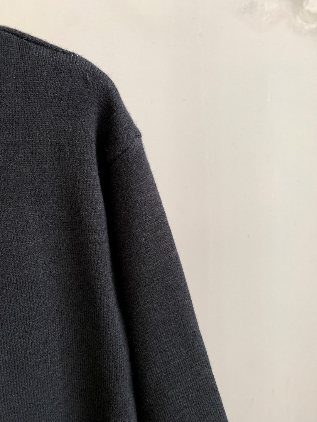 Classic Fashion Sweater-10066