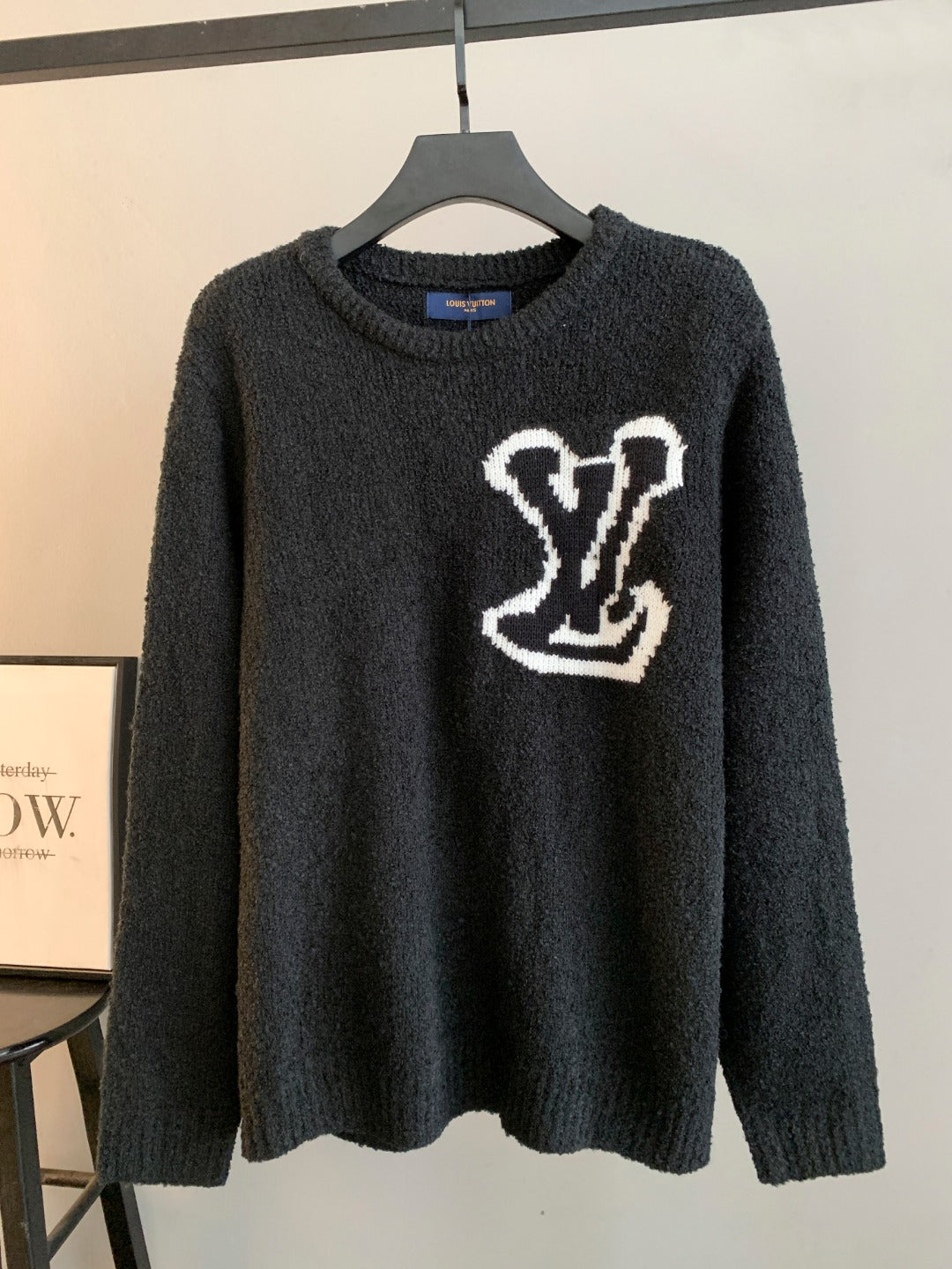 Classic Fashion Sweater-10071