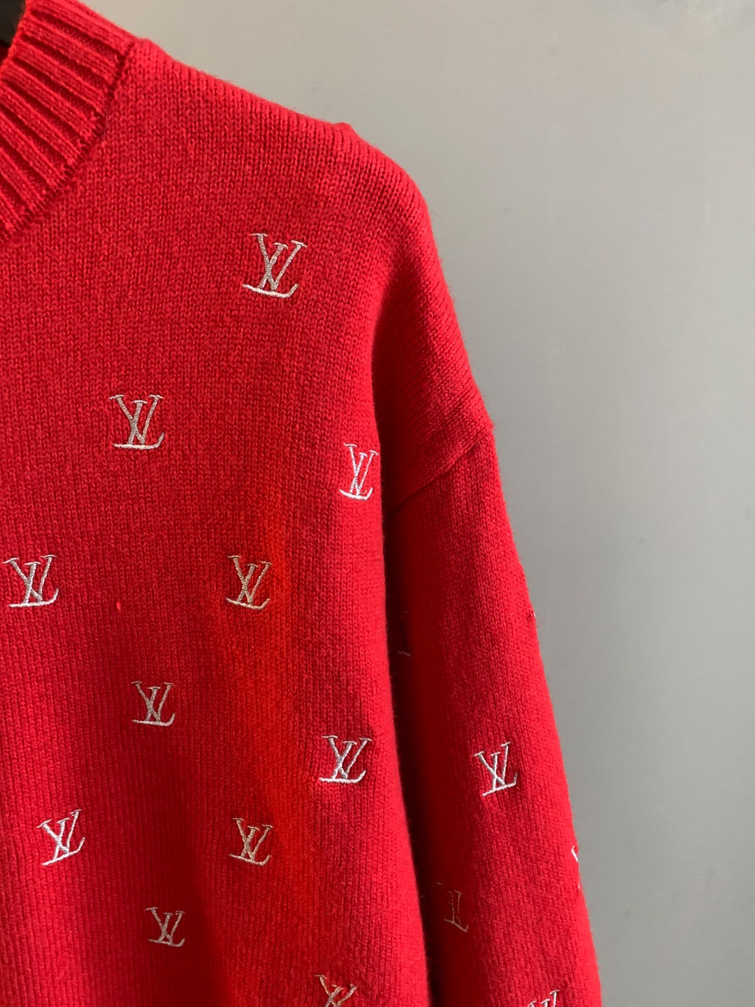 Classic Fashion Sweater-10072