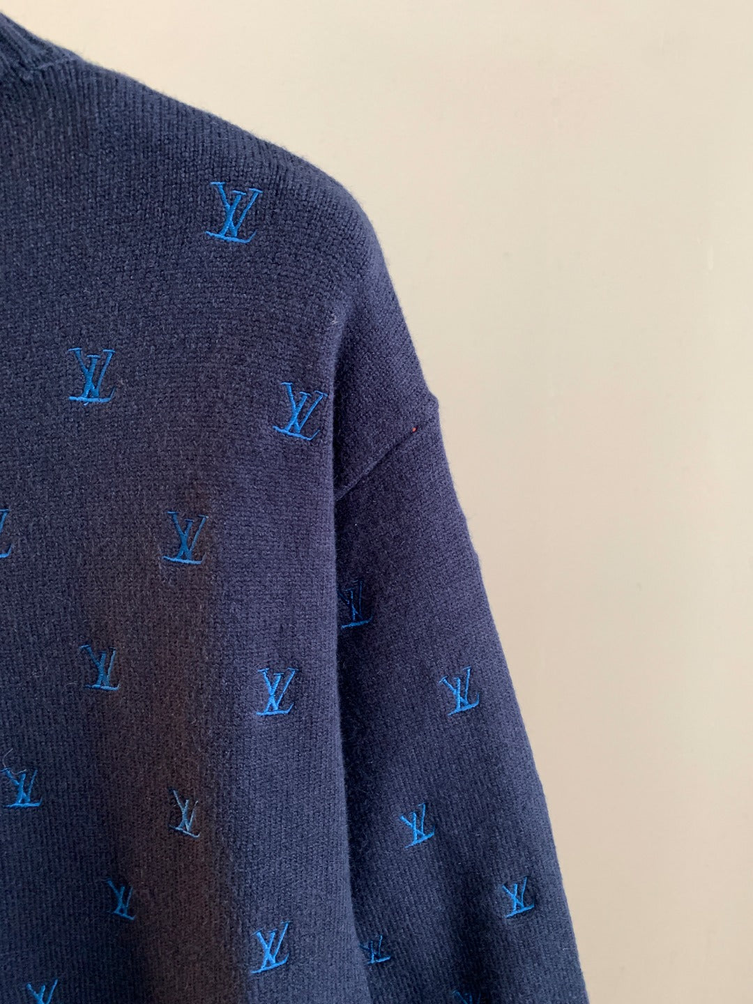Classic Fashion Sweater-10078