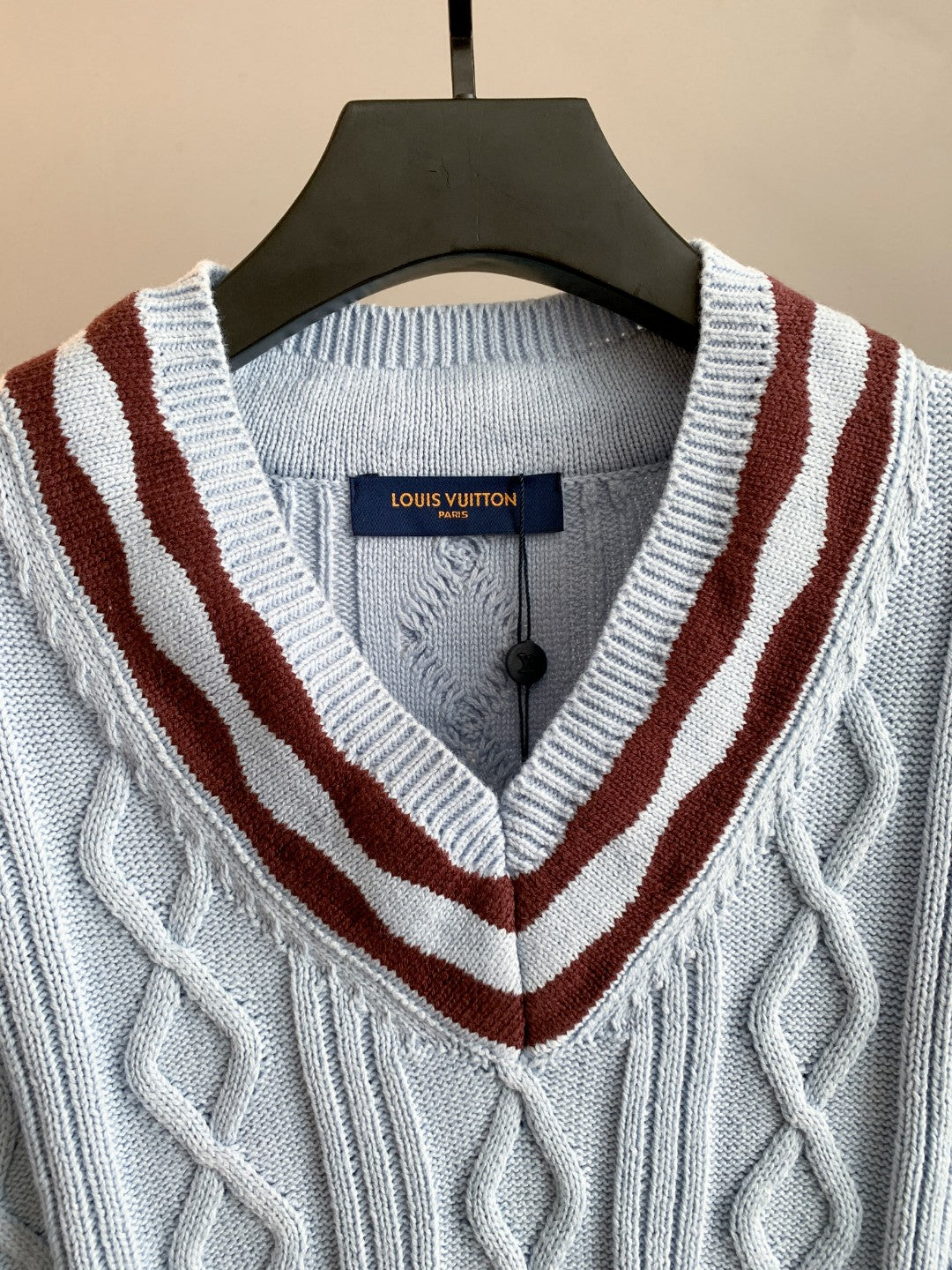 Classic Fashion Sweater-10079