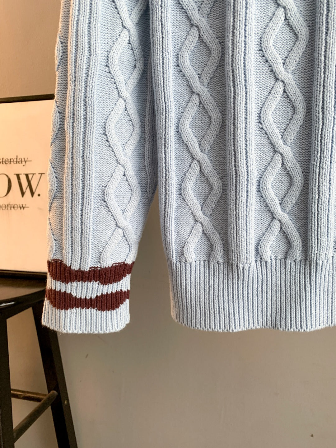 Classic Fashion Sweater-10079
