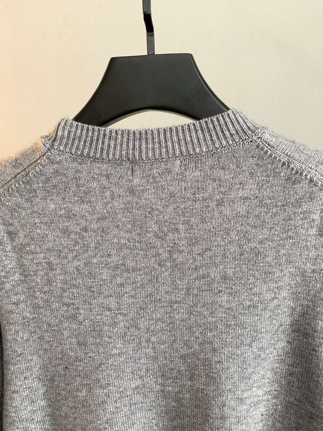 Classic Fashion Sweater-10080