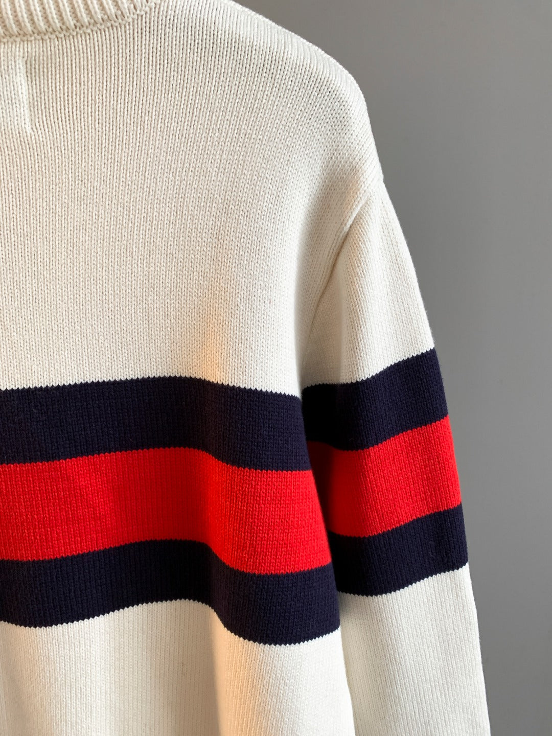 Classic Fashion Sweater-10082