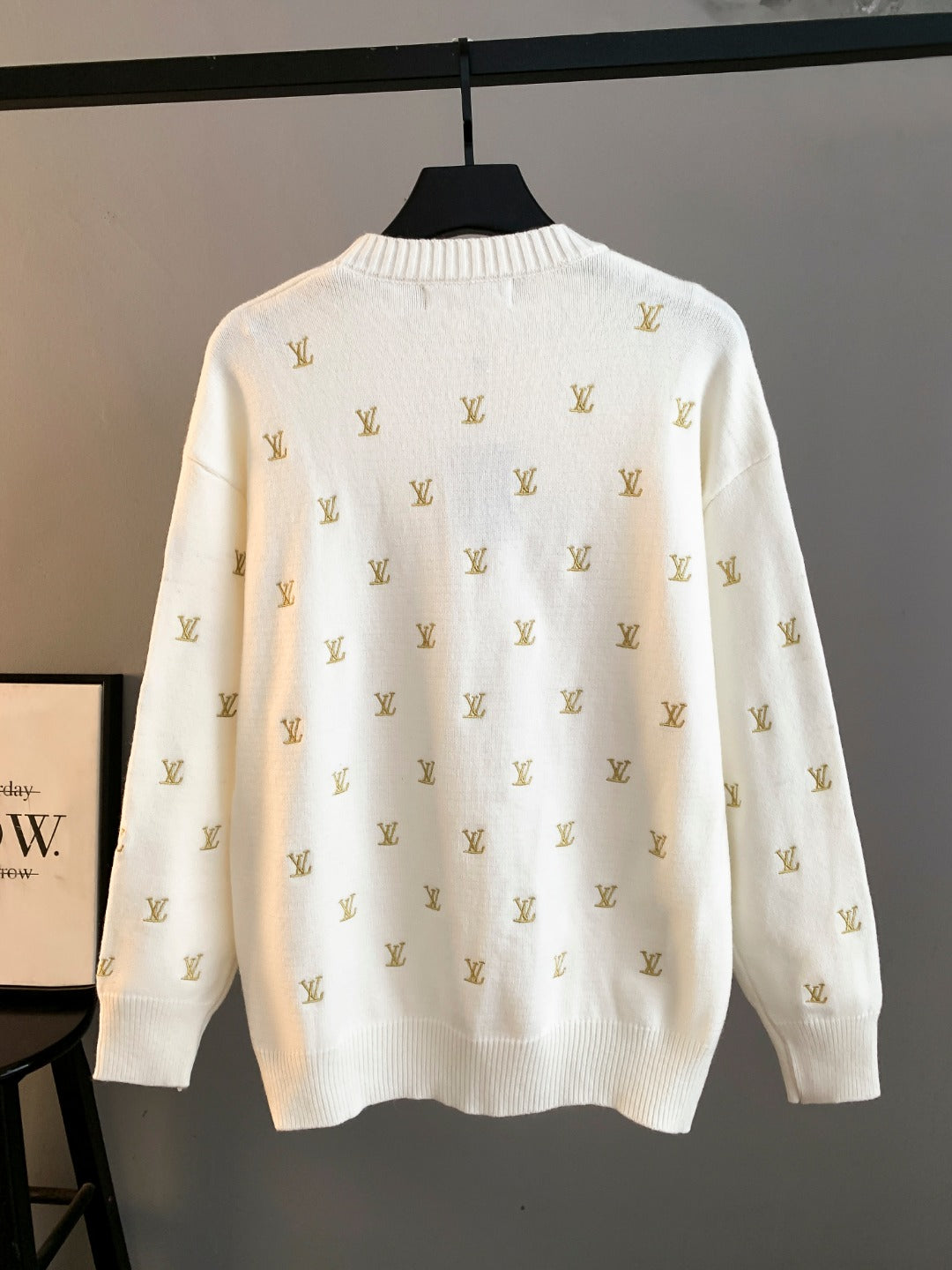Classic Fashion Sweater-10083