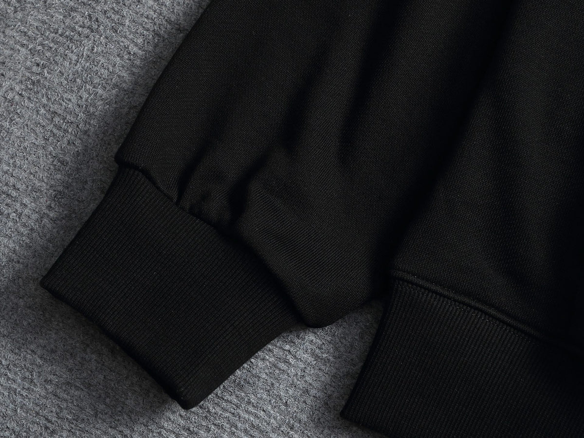 Classic Fit Hoodie-10005