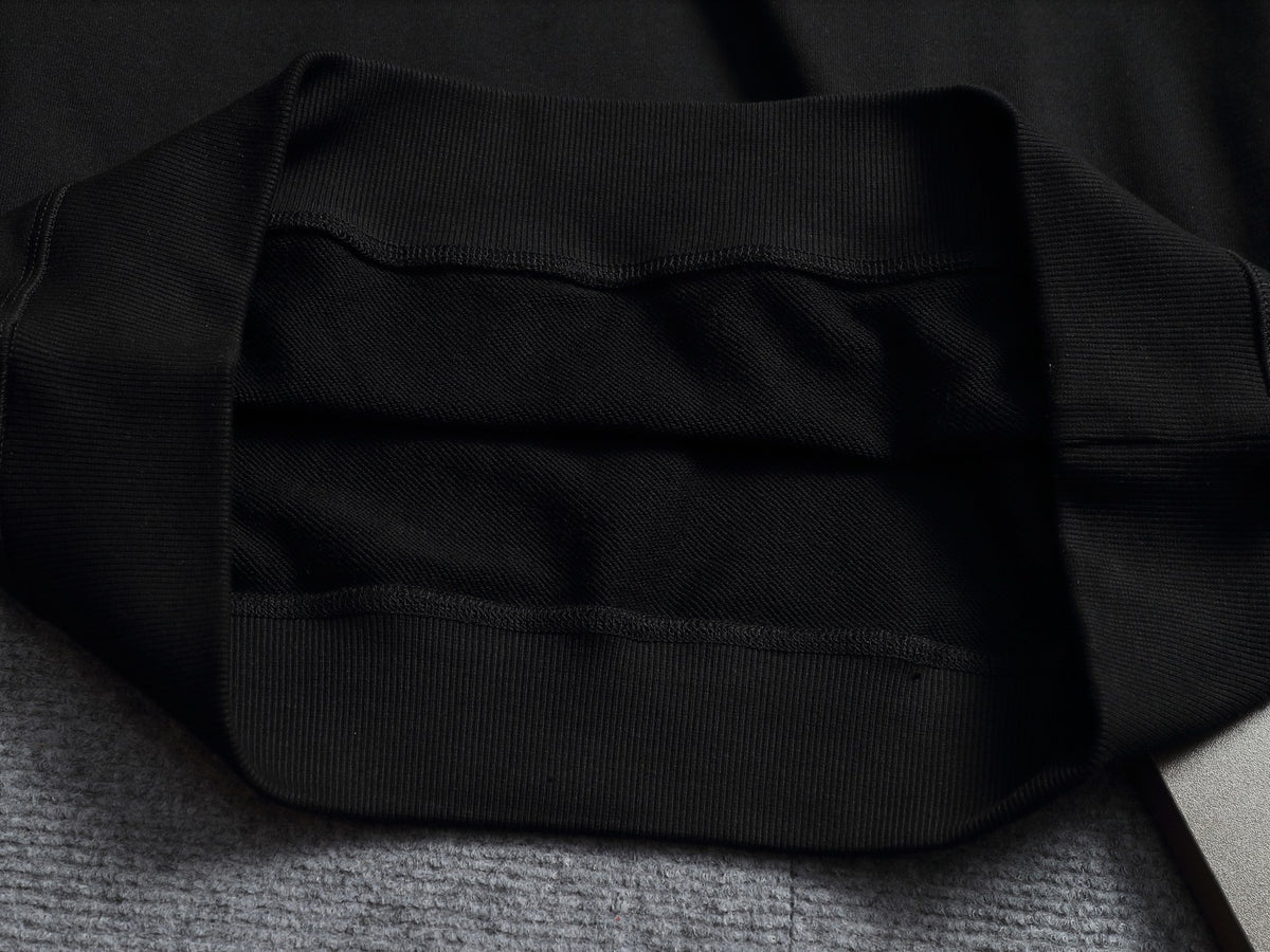 Classic Fit Hoodie-10016