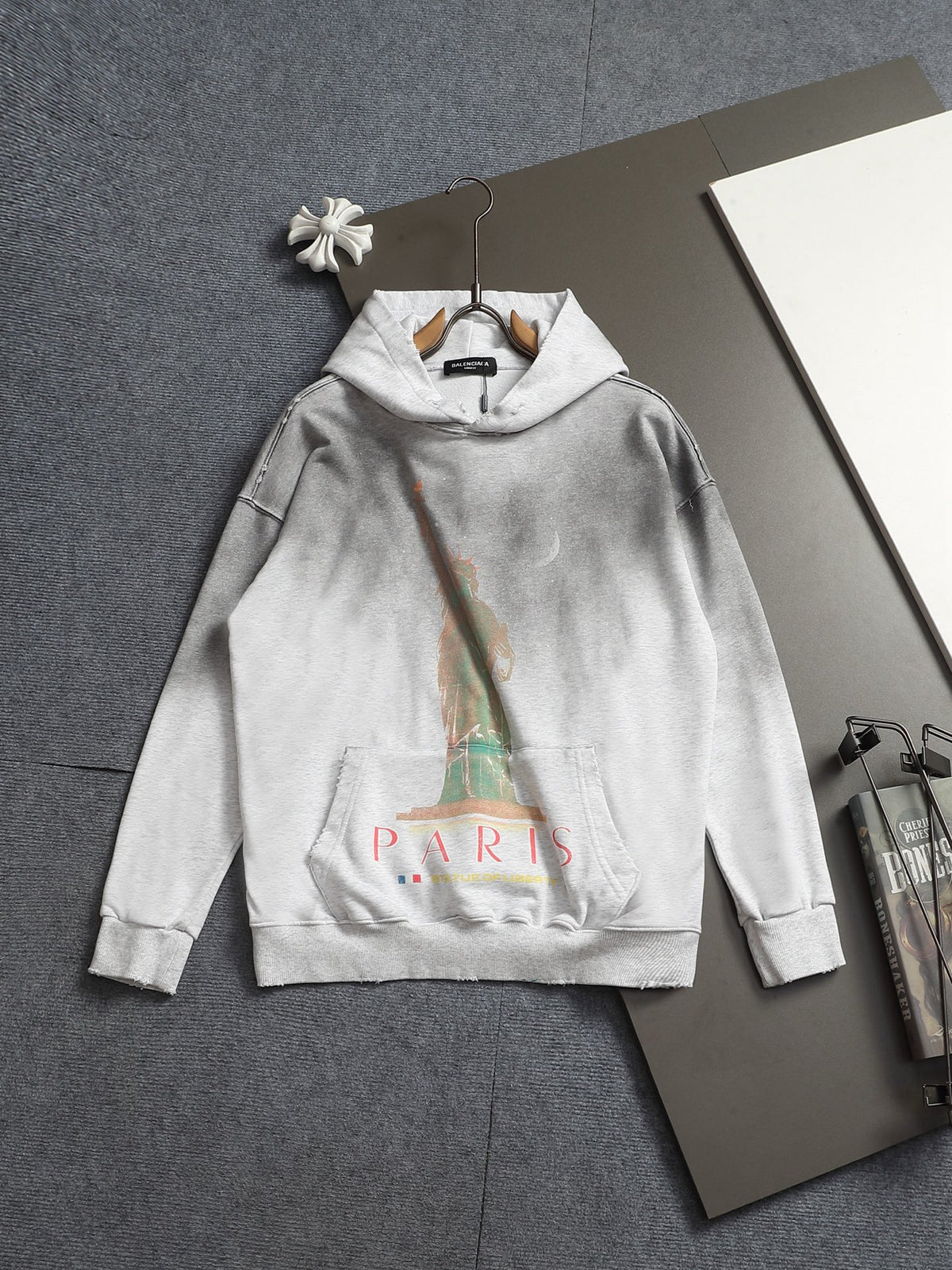 Classic Fit Hoodie-10029