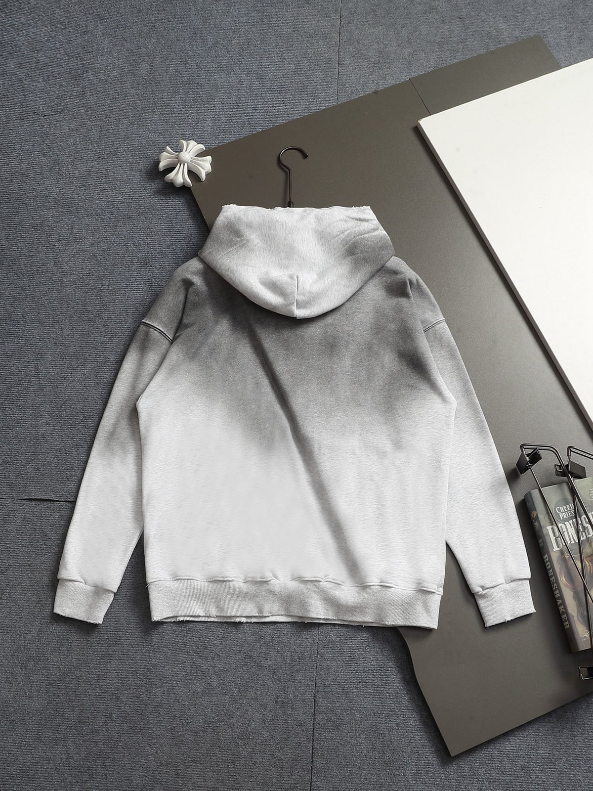 Classic Fit Hoodie-10029