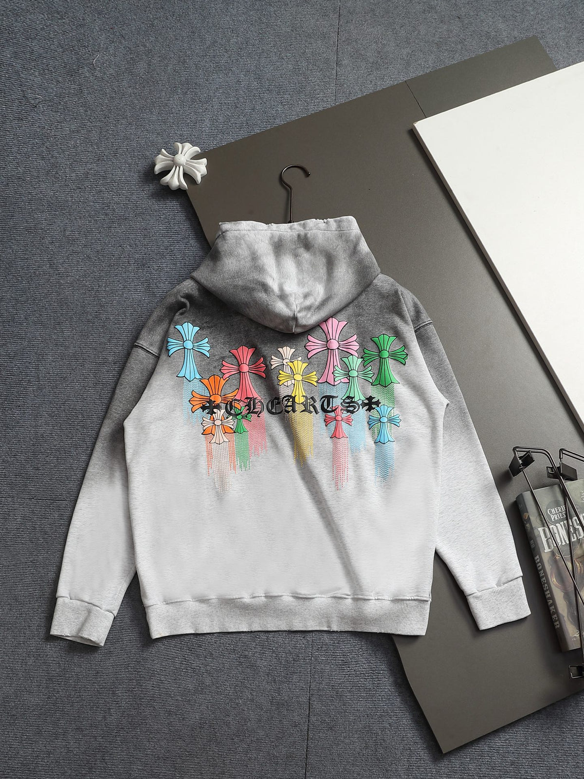 Classic Fit Hoodie-10036